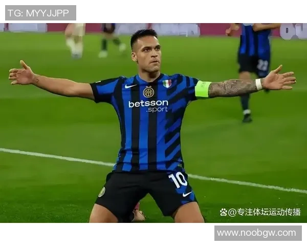 2025年世界十大足球球星排行榜及其辉煌成就解析