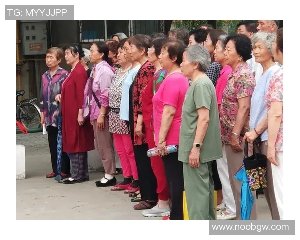 《从球场到生活场：足球巨星们那些令人捧腹的日常趣事》