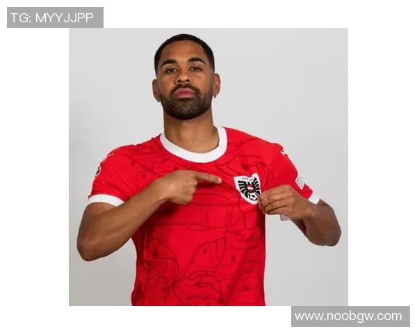 南非足球现役球星风采展示与未来潜力分析 南非足球现役球星风采展示与未来潜力分析