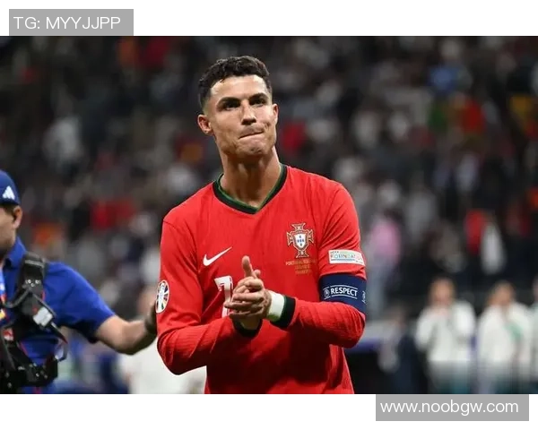 历届世界杯球星风采回顾及其在国际足坛的辉煌成就分析 历届世界杯球星风采回顾及其在国际足坛的辉煌成就分析